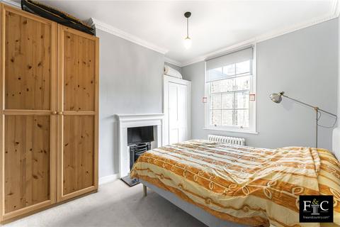 3 bedroom terraced house to rent, Arlington Way, Clerkenwell, London, EC1R