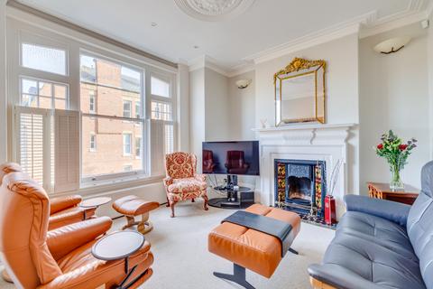 3 bedroom flat for sale, Buer Road, Fulham, London