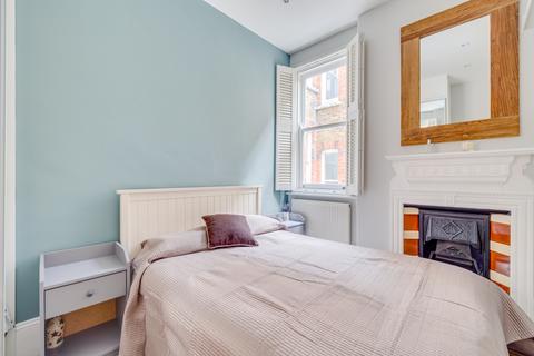 3 bedroom flat for sale, Buer Road, Fulham, London