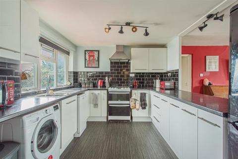 2 bedroom flat for sale, Priory Street, Corsham