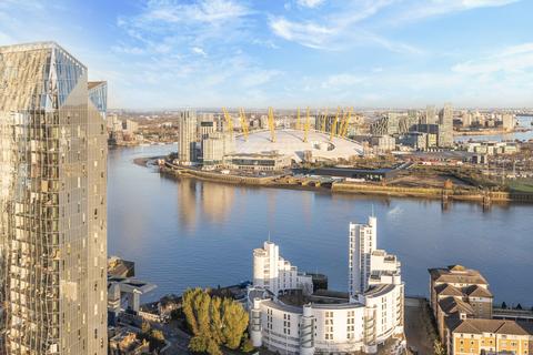 2 bedroom flat to rent, One Thames Quay, 222 Marsh Wall, London