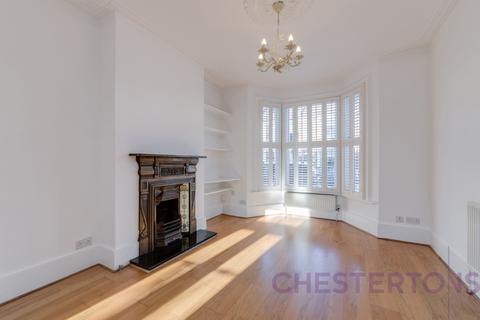 4 bedroom terraced house to rent, Chevening Road, London