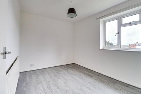 2 bedroom flat to rent, Ox Lane, Harpenden, Hertfordshire