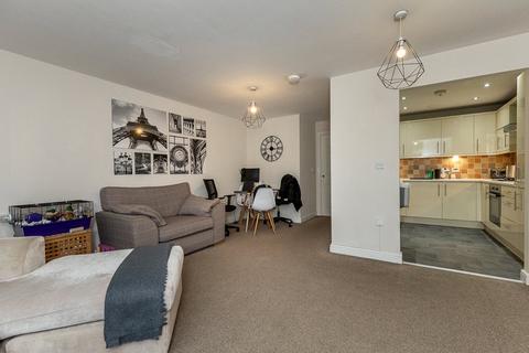 2 bedroom apartment for sale, Old School Close, REDHILL, Surrey, RH1