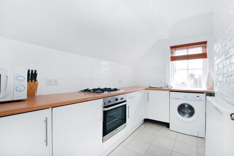 1 bedroom apartment to rent, Sheen Gate Gardens, Richmond