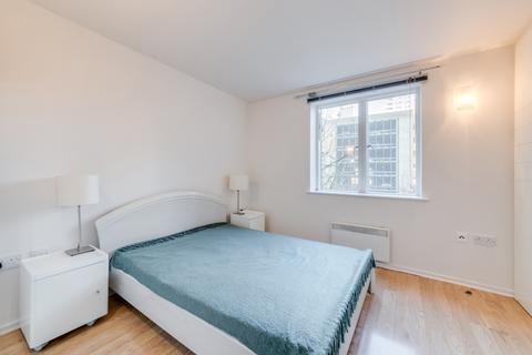 1 bedroom flat for sale, Seacon Tower, 5 Hutchings Street, London