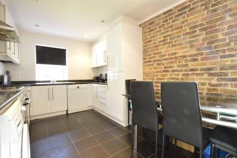 2 bedroom apartment for sale, Purley Park Road, Purley CR8