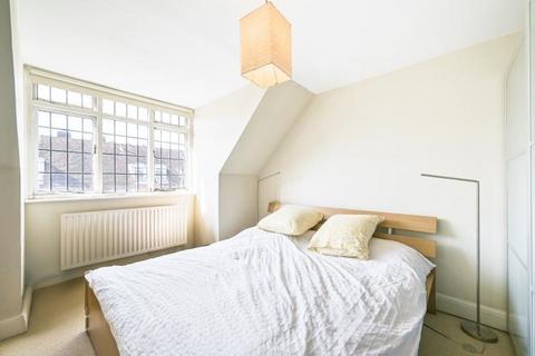 2 bedroom flat for sale, Tudor Close, London, NW3