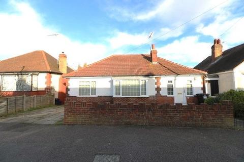 3 bedroom detached bungalow for sale, Gerrard Avenue, Rochester