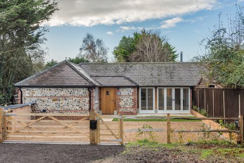 2 bedroom barn conversion for sale, Hoe Lane, Flansham, Bognor Regis, West Sussex