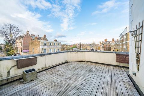 3 bedroom flat for sale, Blackheath Village, Blackheath