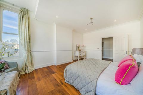 Flat 1, 19 Blackheath Village, London, SE3 9LQ