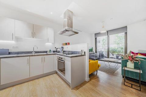 1 bedroom flat for sale, Macclesfield Road, Clerkenwell