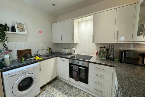 2 bedroom flat for sale, Windsor House, Mauldeth Road West, Chorlton