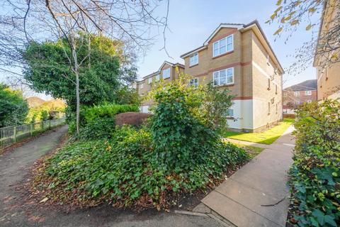 2 bedroom flat for sale, Draymans Way,  Isleworth,  TW7