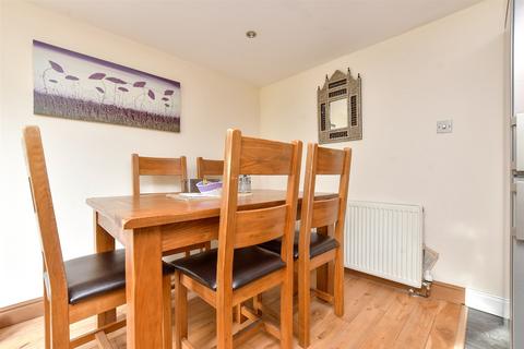 8 Burcott Road, Purley, CR8 4AA
