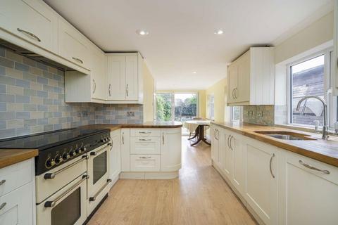 3 bedroom semi-detached house for sale, Millbourne Road, Feltham TW13