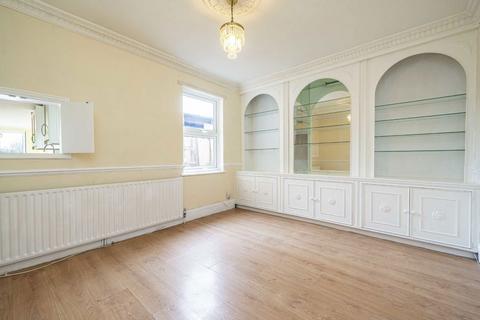 33 Millbourne Road, Feltham, TW13 6NJ