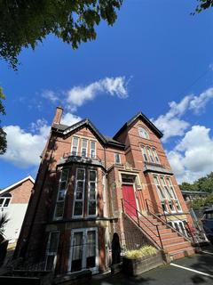 2 bedroom flat to rent, 27 Cavendish Road, Eccles M30