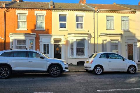 3 bedroom terraced house for sale, Cedar Road, Abington, Northampton,  NN1 4RN