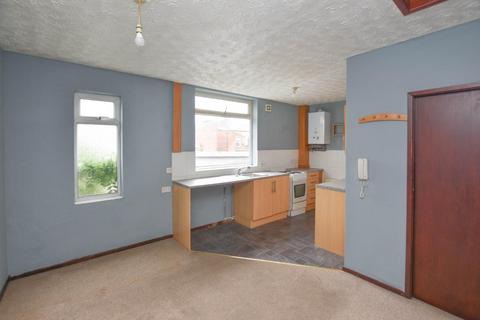 1 bedroom flat to rent, Dentons Green Lane, Dentons Green, St. Helens, WA10 2QF