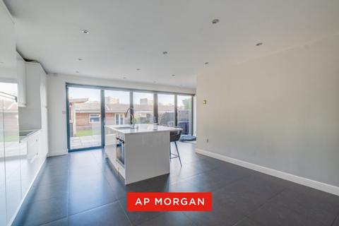 5 bedroom semi-detached house for sale, Granshaw Close, Birmingham, West Midlands, B38