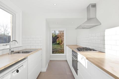 38 Carmichael Road, London, SE25 5LT