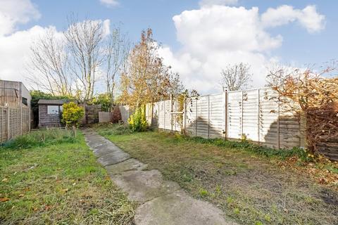 38 Carmichael Road, London, SE25 5LT