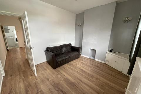 3 bedroom house to rent, Brakespeare Street, Stoke-On-Trent ST6