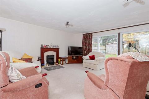 4 bedroom detached house for sale, The Boulevard, Worthing