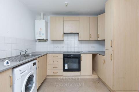 2 bedroom flat for sale, Commonwealth Drive, Crawley RH10