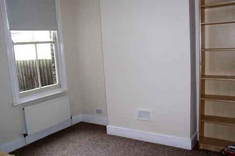 3 bedroom house to rent, Walthamstow E17