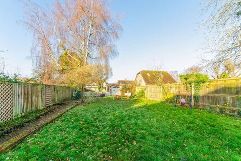 4 bedroom chalet for sale, Abingdon Road, Abingdon OX14