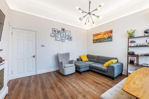 undefined, Hamilton Road Ealing