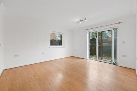 1 bedroom flat for sale, 189 Twyford Abbey Road, Park Royal