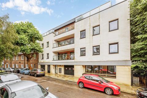 3, Tunstall Court Northcote Avenue, London, W5 3BS