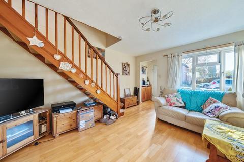 3 bedroom end of terrace house for sale, Woking,  Surrey,  GU22