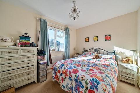 3 bedroom end of terrace house for sale, Woking,  Surrey,  GU22