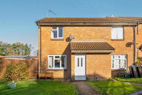 3 bedroom end of terrace house for sale, Woking,  Surrey,  GU22