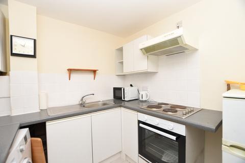 1 bedroom apartment to rent, HOCKLIFFE STREET - RETIREMENT APARTMENT