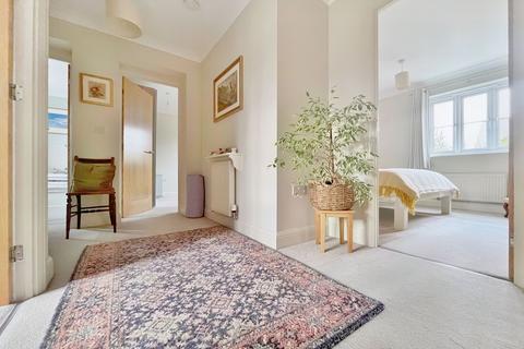 4 Amey Close, Sutton Courtenay, Abingdon, OX14 4LW