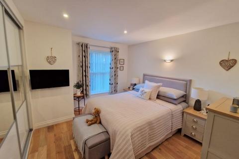 2 bedroom apartment for sale, Elwyn Road, Exmouth, EX8 2EL