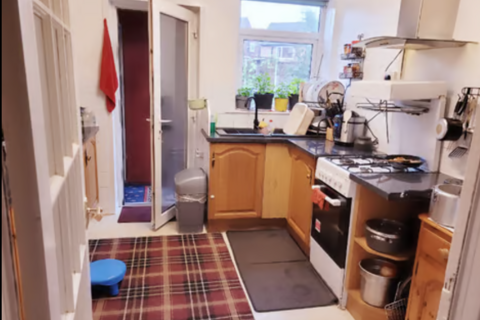 3 bedroom house of multiple occupation to rent, Dillon Road, Leicester LE3