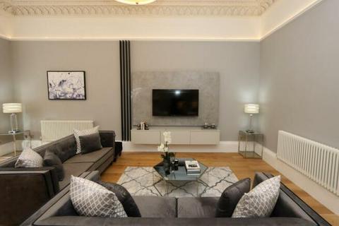 2 bedroom flat to rent, Lynedoch Place, Glasgow G3