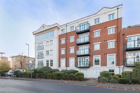 2 bedroom flat for sale, Masons Hill, Bromley BR2