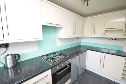 2 bedroom semi-detached house for sale, Middlecroft Road, Leeds, West Yorkshire