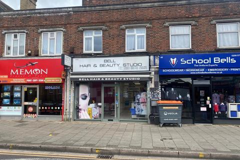 Leisure facility to rent, Bell Road, Hounslow