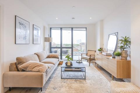 2 bedroom flat for sale, The Exchange, London E3