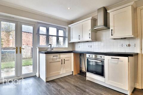 32 Beechings Close, Wisbech St Mary, Wisbech, PE13 4SS