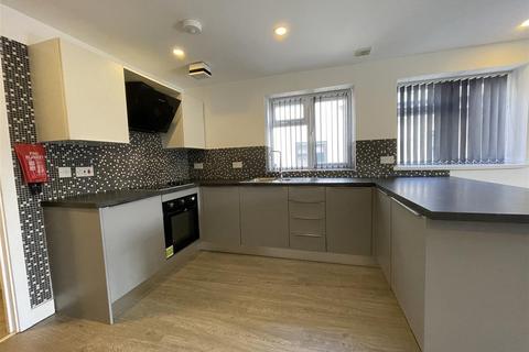 2 bedroom apartment to rent, Richmond Parc, Richmond Road, Cardiff